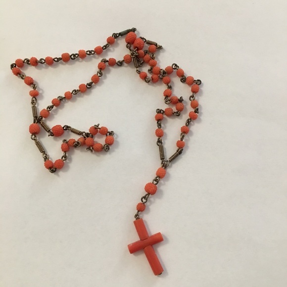 Antique undyed carved coral & silver French Rosary - Picture 3 of 5